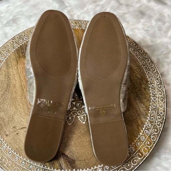 NWT Nature Breeze Slip on Women's Faux Velvet Mules - Picture 12 of 13